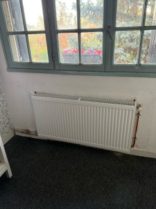 Photo de galerie - Changement d’un radiateur avec modification départ et retour