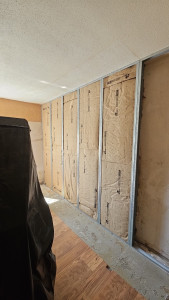 Photo de galerie - Doublage d'un mur avec laine 160mm