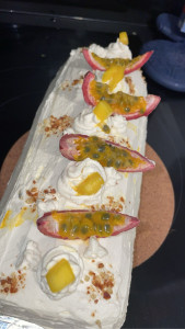 Photo de galerie - Bûche génoise mascarpone 