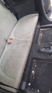 Photo de galerie - Nettoyage Voiture + Siège ( Avant) 