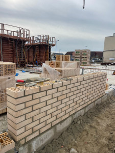 Photo de galerie - Construction de mur réalisée avec précision et savoir-faire. Travail solide, soigné et durable, avec une attention particulière aux finitions.