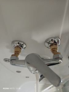 Photo de galerie - Modification et installation robinet de douche