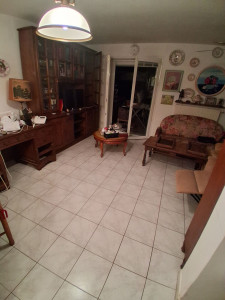 Photo de galerie - Nettoyage,désinfection de toute surfaces contaminé par linnondation, triage et déplacement des objets ou mobilier contaminé. 