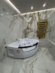 Photo de galerie - Installation de jacuzzi