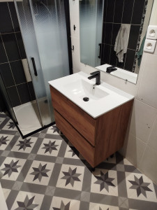 Photo de galerie - Remplacement d'un meuble vasque