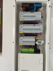 Photo de galerie - Je suis disponible pour tout vos bricoles de électricité 