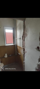 Photo de galerie - Travaux effectués carrelage wc pose de WC suspendu plus peinture des toilettes