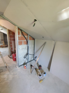 Photo de galerie -  installation électrique complète dans les combles.
Avant 