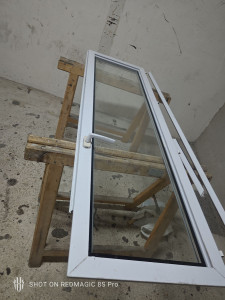 Photo de galerie - Changement de vitre suite à vitrage cassé 
