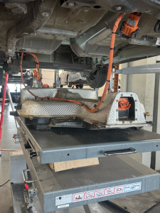 Photo de galerie - Batterie Haute Tension. 