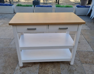 Photo de galerie - Montage d'une desserte