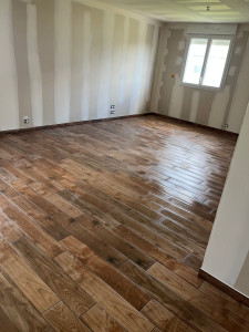 Photo de galerie - Pose imitation parquet
