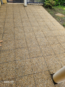 Photo de galerie - Nettoyage terrasse après 