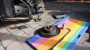 Photo de galerie - Changement des disques et plaquettes Avant et arrière  pour ce Renault Scenic. 