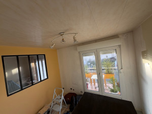 Photo de galerie - Pose d’une verrière et remise en état du support ✨