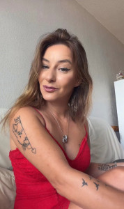 Photo de galerie - Personne qualifiée d’aide à domicile et dans le ménage