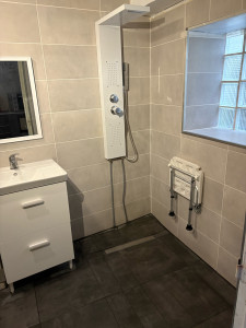 Photo de galerie - Conception et réalisation salle de bain