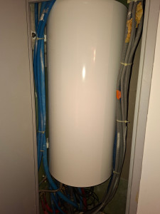 Photo de galerie - Remplacement un nouveau chauffe-eau neuve.