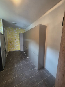 Photo de galerie - Pose de plaque ba13 + bande a joint + 2 couches de peinture 

