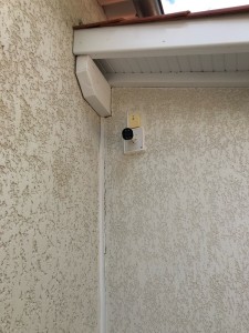 Photo de galerie - Pose de caméras surveillance extérieur connectée 
