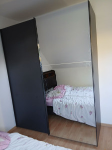 Photo de galerie - Montage armoire porte coulissante 