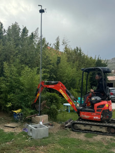 Photo de galerie - Extraction de la pompe d’un puit de profondeur 50 mètres 