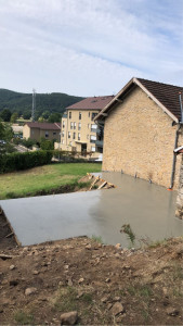 Photo de galerie - Création d'une terrasse de 70m2 pour ce client 