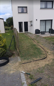 Photo de galerie - Avant pose bordure jardin et avant pose allée de graviers   