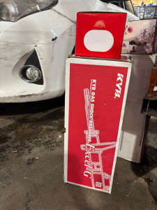 Photo de galerie - Remplacement amortisseurs avant Toyota Auris 