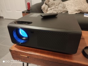 Photo de galerie - Vidéoprojecteur (son & éclairage)