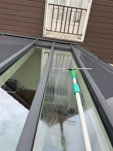 Photo de galerie - Nettoyage vitrerie 