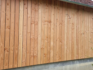 Photo de galerie - Finition extérieure bardage ajouré avec bois classe 4 douglas 