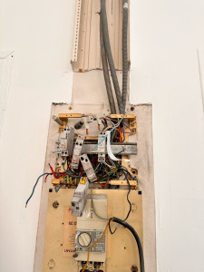 Photo de galerie - Remplacement tableau électrique 