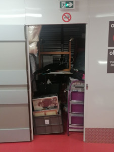 Photo de galerie - Rangement en box.