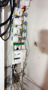 Photo de galerie - Remise au normes d’une installation électrique. 