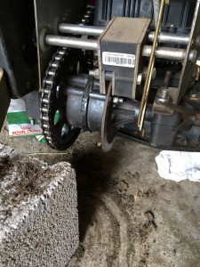 Photo de galerie - Réparation pignon pont tracteur tondeuse 