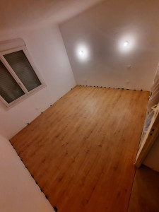 Photo de galerie - Pose de parquet dans une chambre 