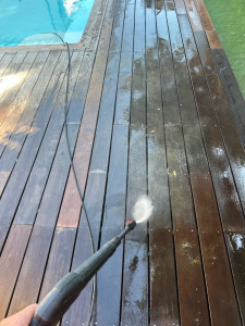 Photo de galerie - Nettoyage dune terrasse au karcher 