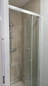 Photo de galerie - Creation du douche carreler  avec étanchéité et bac 