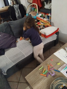 Photo de galerie - J aime beaucoup les enfants. Je fais des activités manuelle,  jeux de société, sorties....