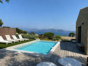 Photo de galerie - Entretien piscine