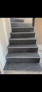 Photo de galerie - Escaliers + pose carrelage