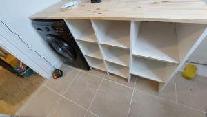 Photo de galerie - Petit débarras aménagé en buanderie....