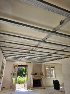 Photo de galerie - Plafond auto portant suite a un torchis trop fébrile 