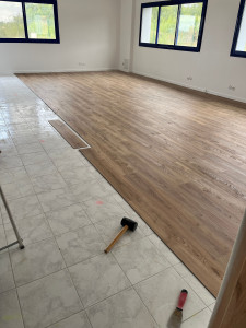 Photo de galerie - Pose parquet flottant pvc 