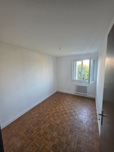 Photo de galerie - Peintre en blanc 