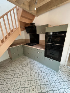 Photo de galerie - Pose d’une cuisine Envia / fabriquant Nobillia