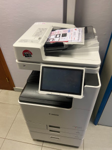 Photo de galerie - Livraison et installation de matériel sensible (ex. : imprimantes, équipements électroniques).