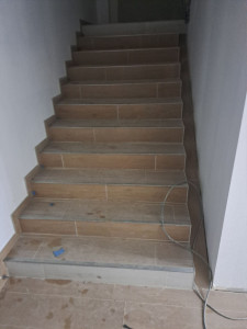 Photo de galerie - Pose carrelage type parquet 