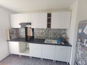Photo de galerie - 
rénovation de la cuisine complète avec le sol.

La cuisine premier prix